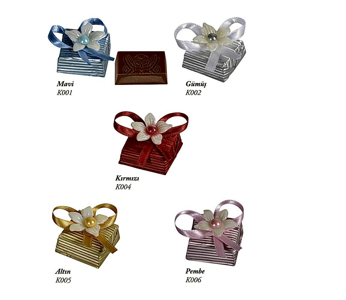 dekorlu kare çiçekli –